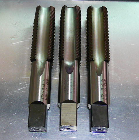 1 -14 NS GH4 USA VERMONT USA 1110342761 JUEGO DE MACHOS